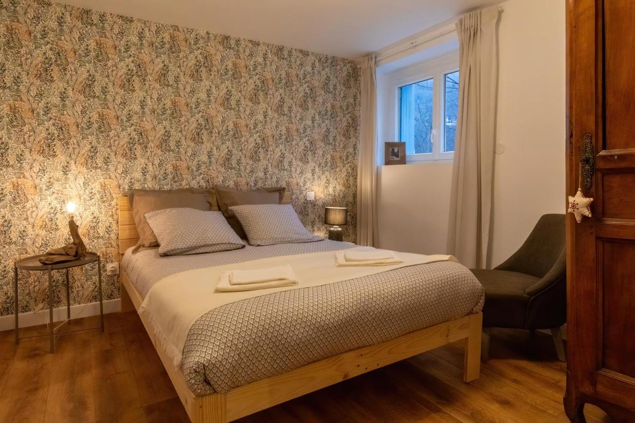 Les Appartements De Clelia Ax-les-Thermes Exterior photo