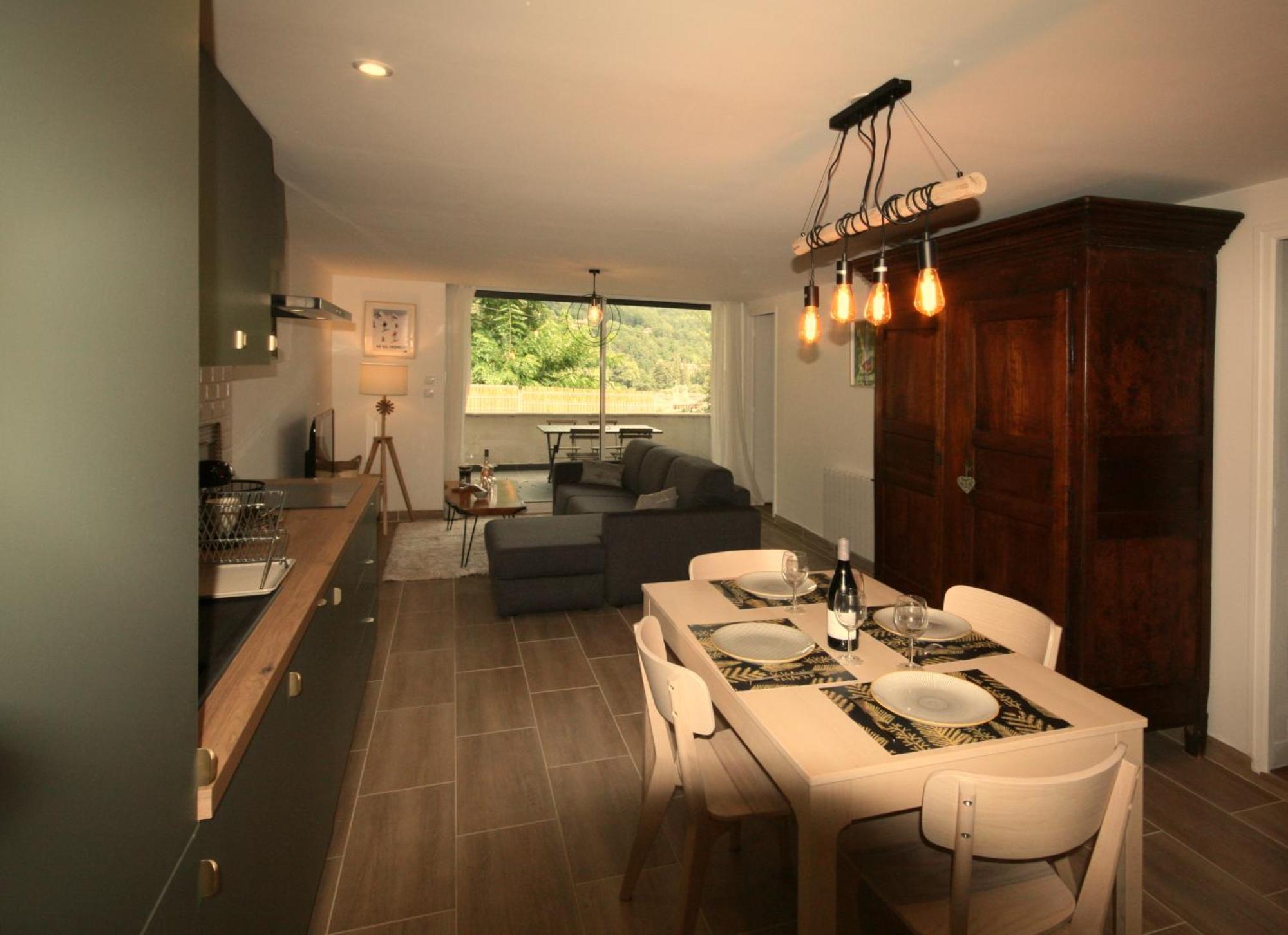 Les Appartements De Clelia Ax-les-Thermes Exterior photo